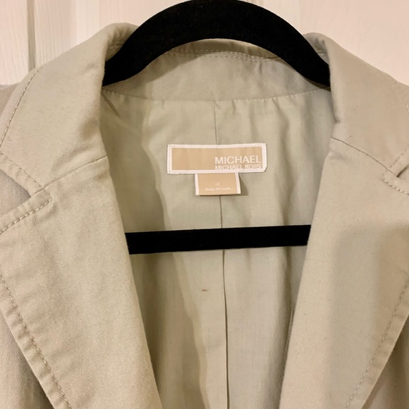 Michael Kors Excellent Condition Beige Blazer - Picture 3 of 5